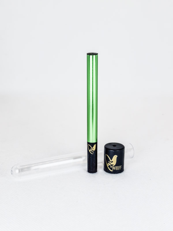 Whiff verte avec son étui